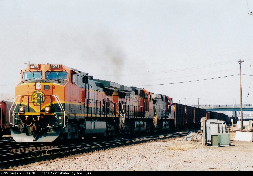 BNSF 1077 East